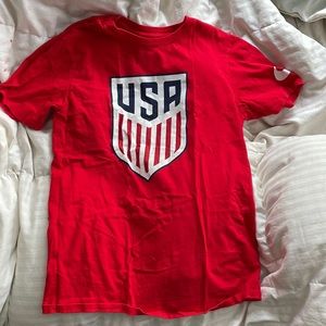 Small, Nike, Red shirt